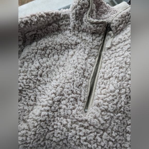 Sherpa/Teddy 1/4 Zip Frosted Ivory - Size S - Picture 2 of 6